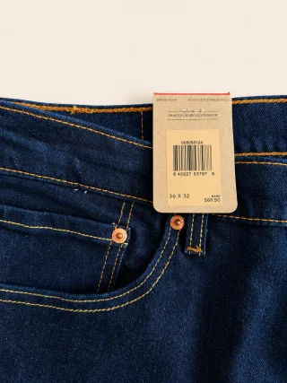 Levi’s 505 Regular Jeans